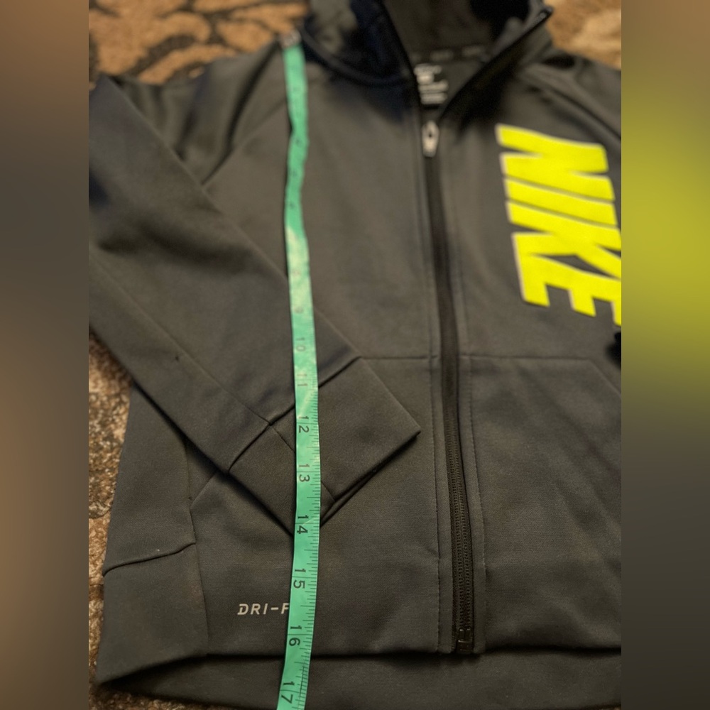 Boys jacket bundle - Picture 7 of 11